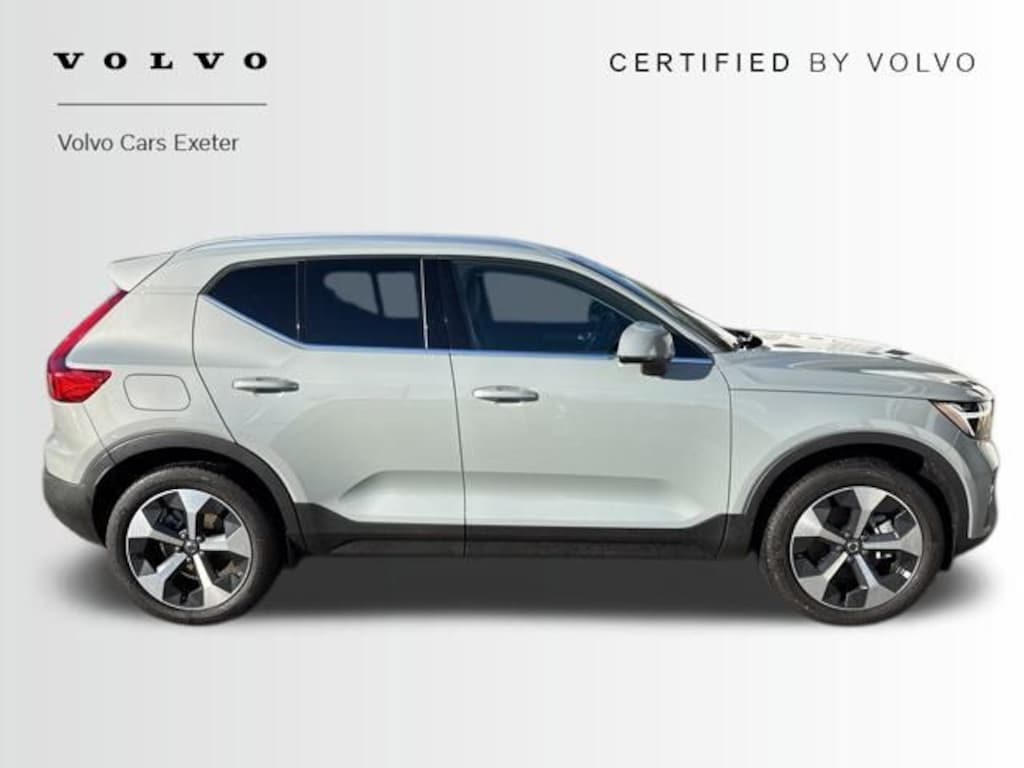 Certified 2025 Volvo XC40 B5 Core SUV