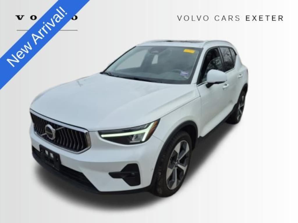 Used 2023 Volvo XC40 B5 Plus Bright Theme SUV