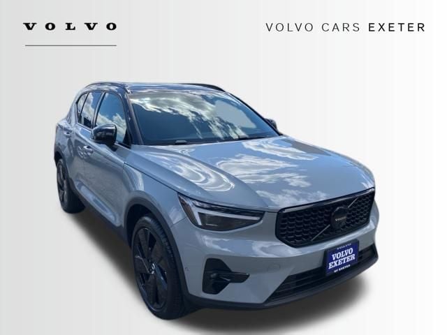 2026 Volvo XC40 B5 Ultra Ultra Black Edition AWD's photo