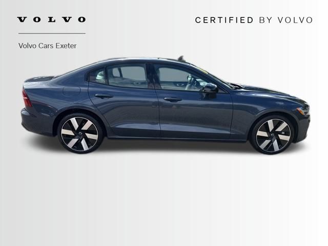 2024 Volvo S60 Recharge T8 Plus photo 4