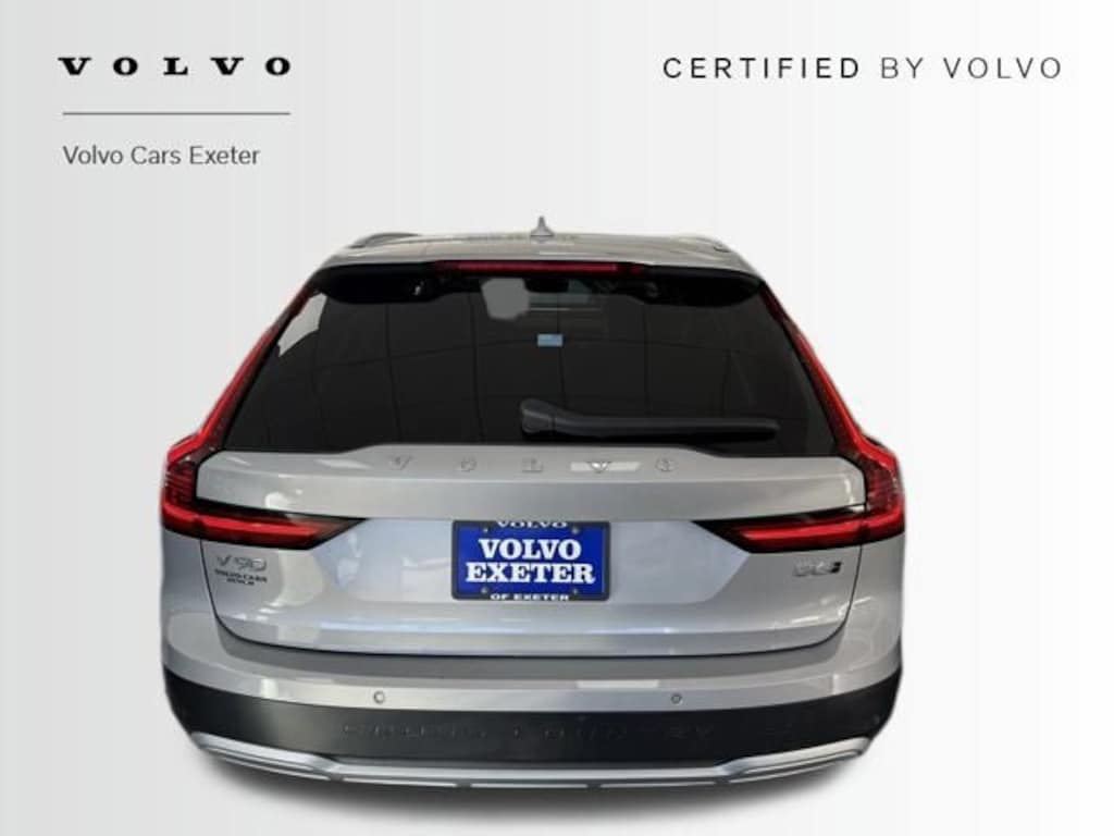Certified 2024 Volvo V90 Cross Country B6 Wagon
