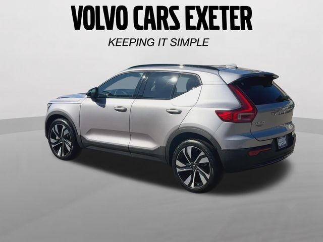 2026 Volvo XC40 Plus - Photo 6