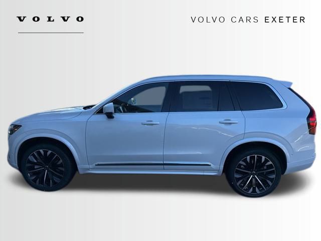 2026 Volvo XC90 Plus photo 3