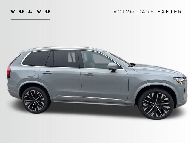 2026 Volvo XC90 Plus photo 3