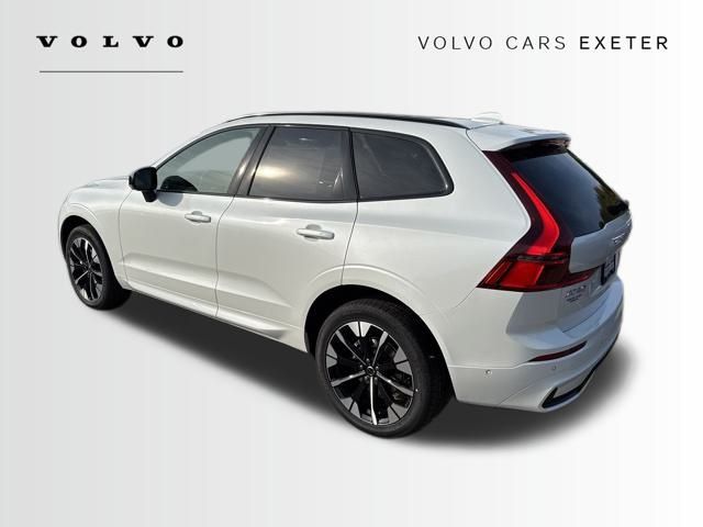 2026 Volvo XC60 B5 Plus photo 4