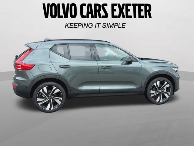 2026 Volvo XC40 Ultra - Photo 9