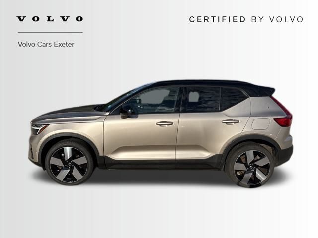 2023 Volvo XC40 Recharge Ultimate photo 2