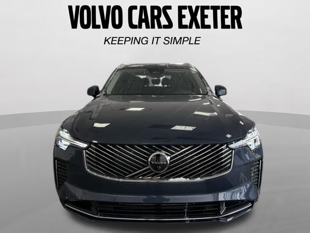 2026 Volvo XC90 Plus - Photo 8