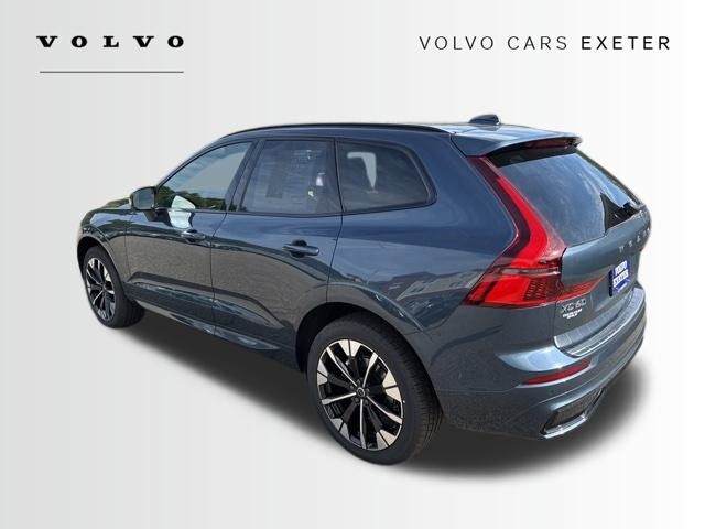 2026 Volvo XC60 B5 Plus photo 4
