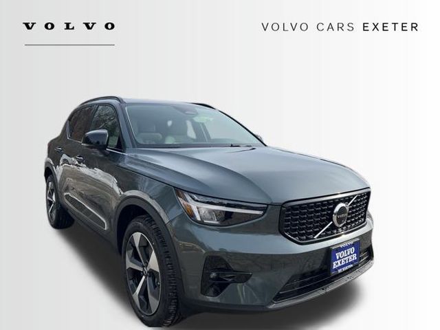 2026 Volvo XC40