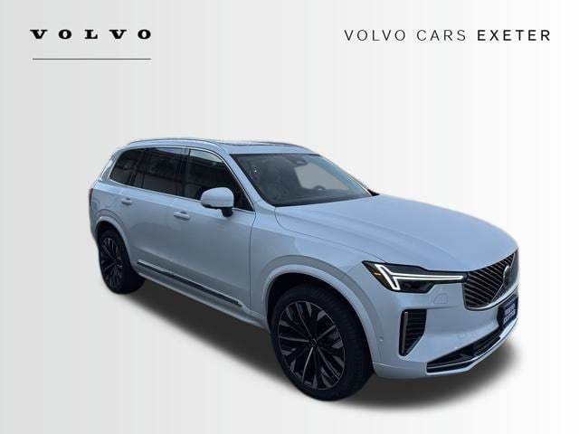 2025 Volvo XC90 plug-in hybrid SUV 