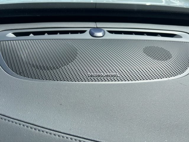 2026 Volvo XC90 Plus - Photo 38