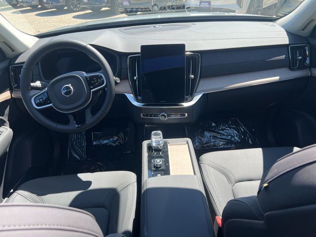 2026 Volvo XC90 Plus - Photo 19