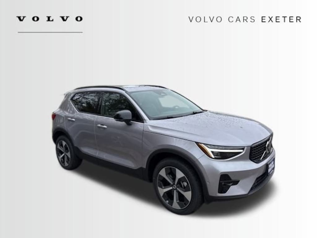 New 2026 Volvo XC40 B5 Plus SUV