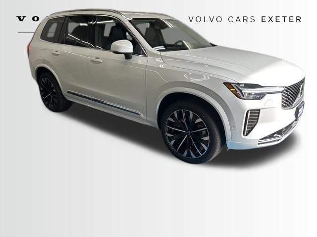 2025 Volvo XC90 plug-in hybrid SUV 