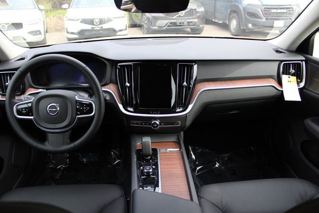 2026 Volvo V60 Cross Country Plus - Photo 21