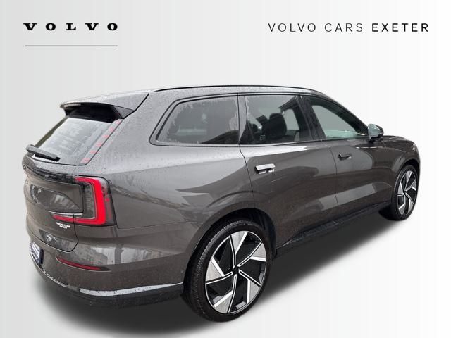 2025 Volvo EX90 Twin Motor Performance Ultra photo 2