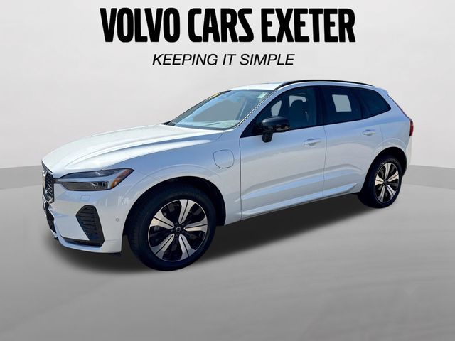 Crystal White Metallic 2025 Volvo XC60 SUV / Crossover All-Wheel Drive Automatic