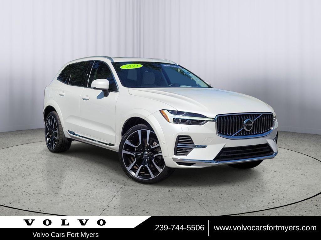 2023 Volvo XC60 T8 Ultimate Bright Theme AWD's photo