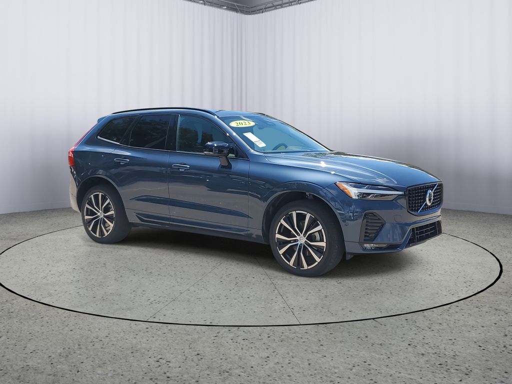 2023 Volvo XC60 Ultimate photo 2