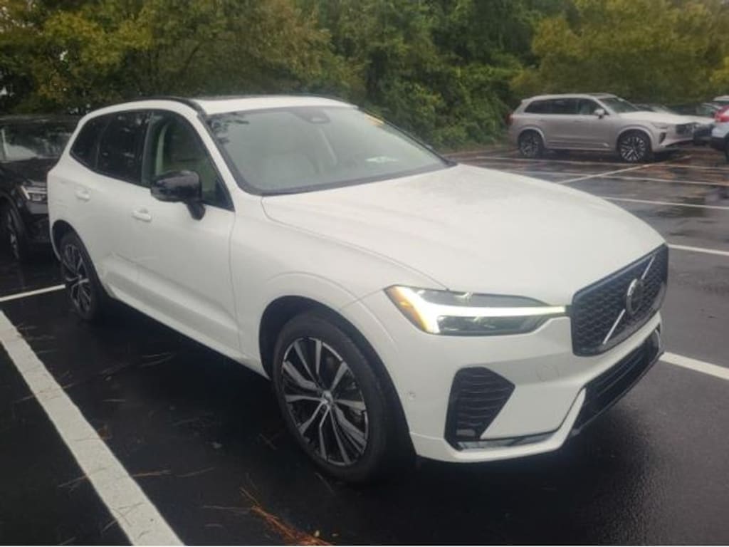 Certified 2025 Volvo XC60 Ultra 1-Owner-Certified Sport Utility