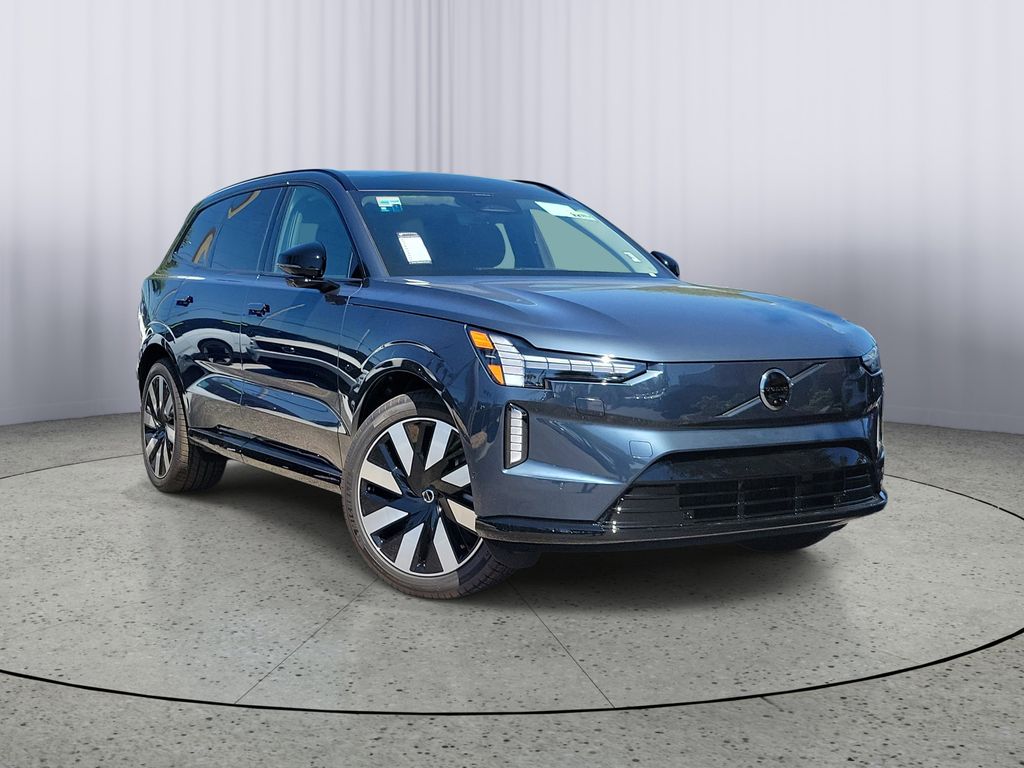 2026 Volvo EX90 Twin Motor Performance Ultra 7-Seater's photo