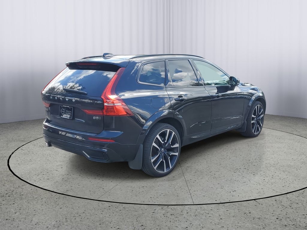 Used 2023 Volvo XC60 Ultimate Dark Theme 1-Owner-Certified SUV