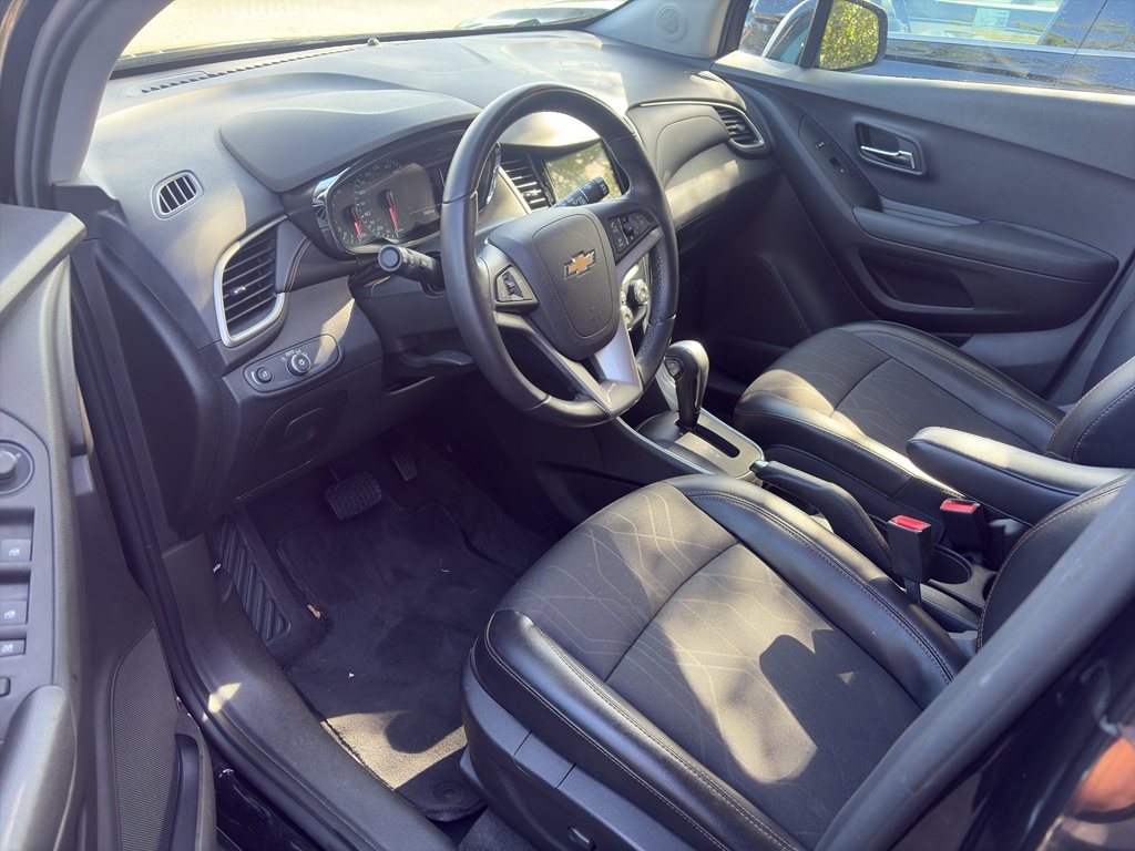 Used 2019 Chevrolet Trax LT Sport Utility