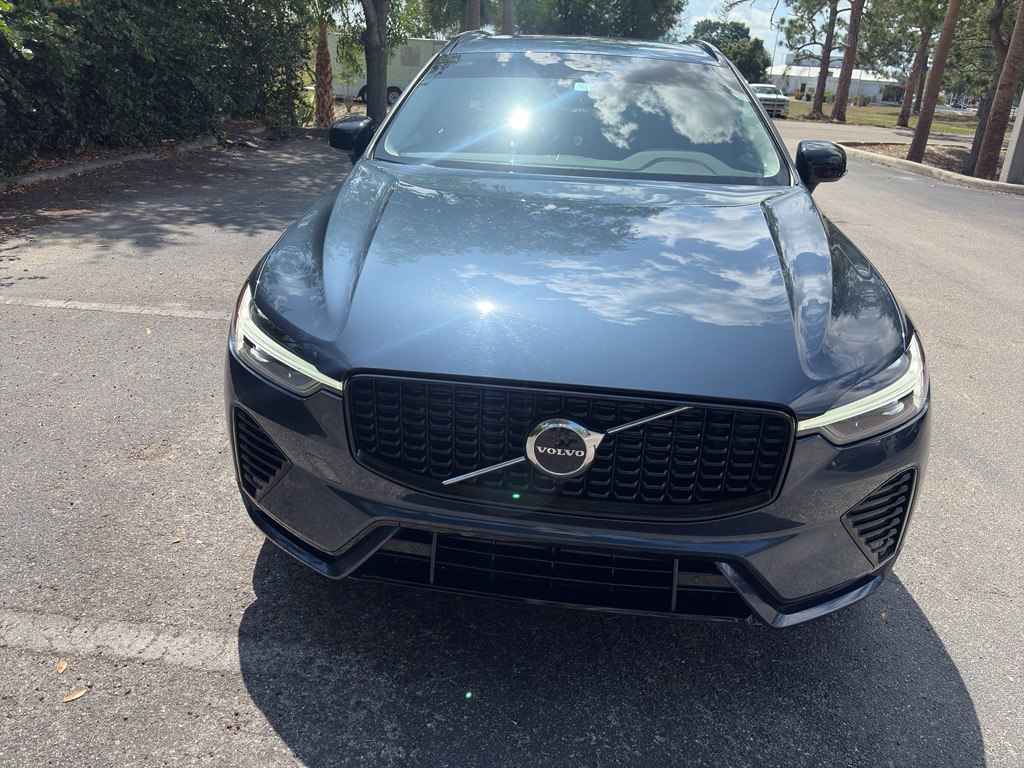 Used 2025 Volvo XC60 Core Sport Utility