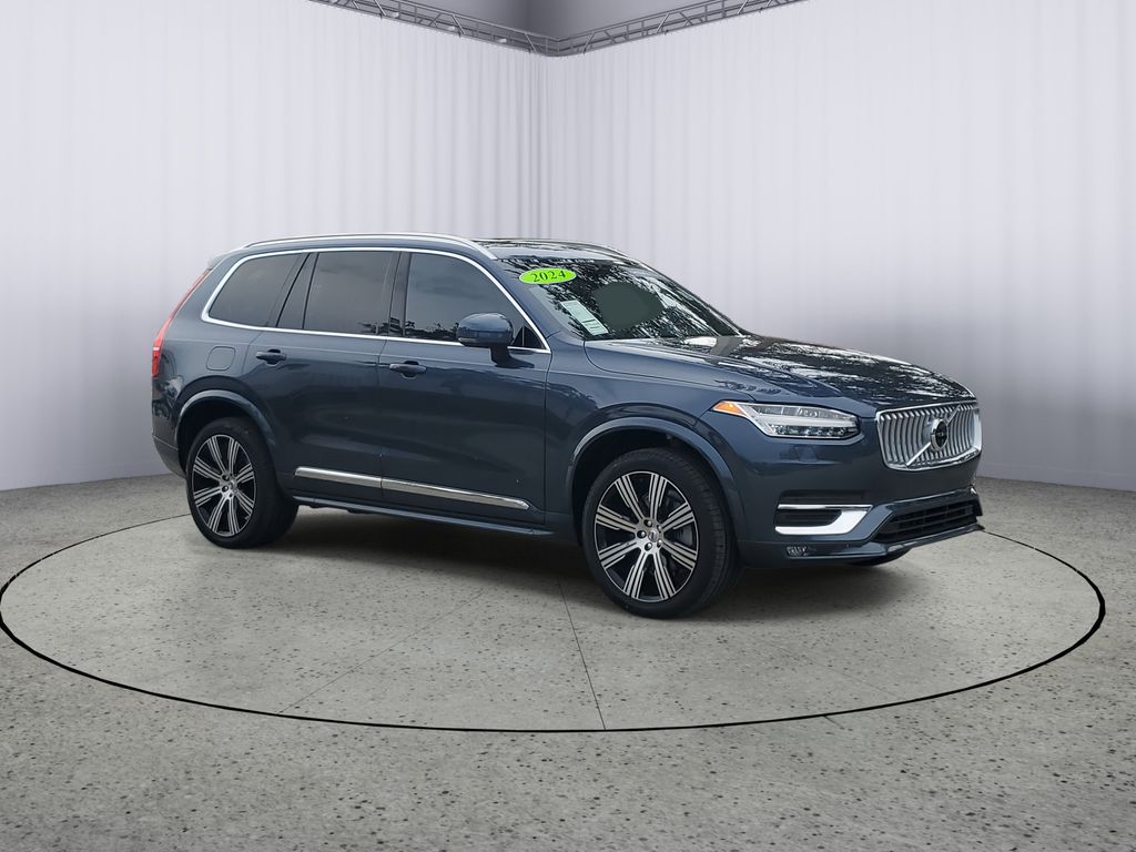 2024 Volvo XC90 Plus photo 2