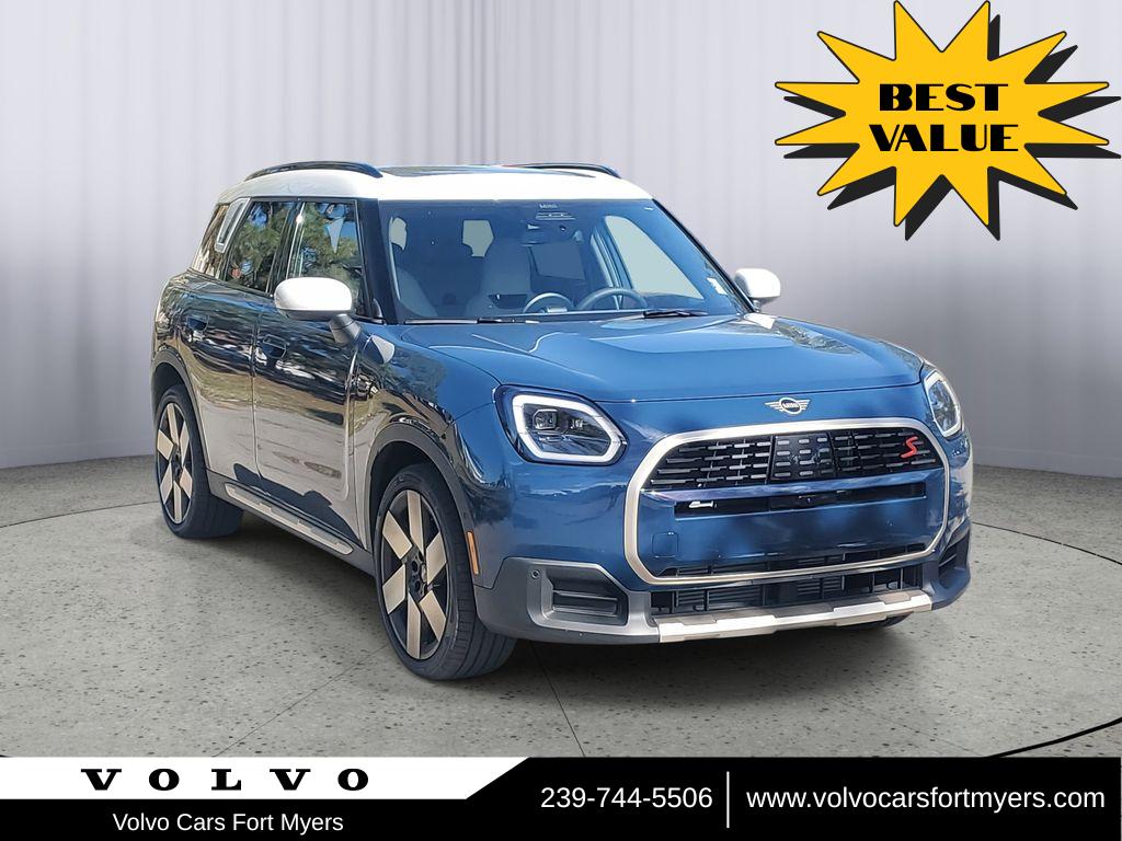 2025 MINI Countryman S's photo