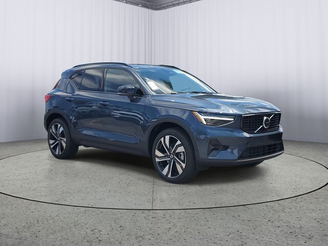 2026 Volvo XC40 B5 Ultra AWD SUV