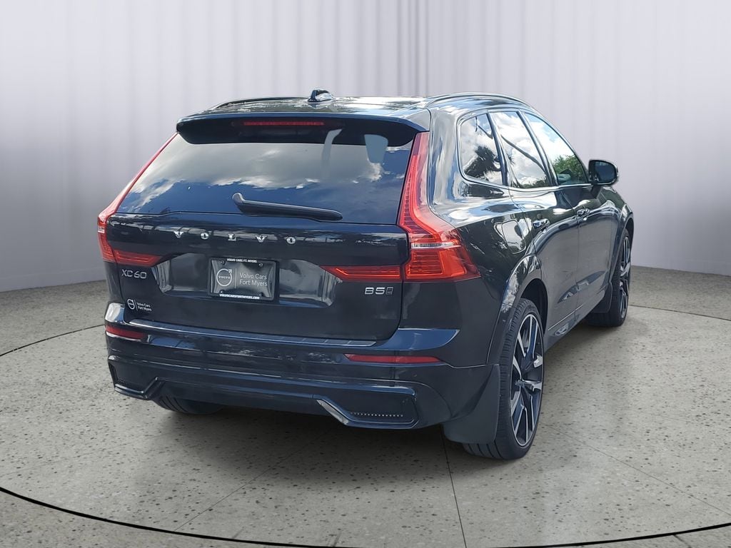 Used 2023 Volvo XC60 Ultimate Dark Theme 1-Owner-Certified SUV