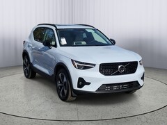 2026 Volvo XC40 B5 Plus AWD SUV