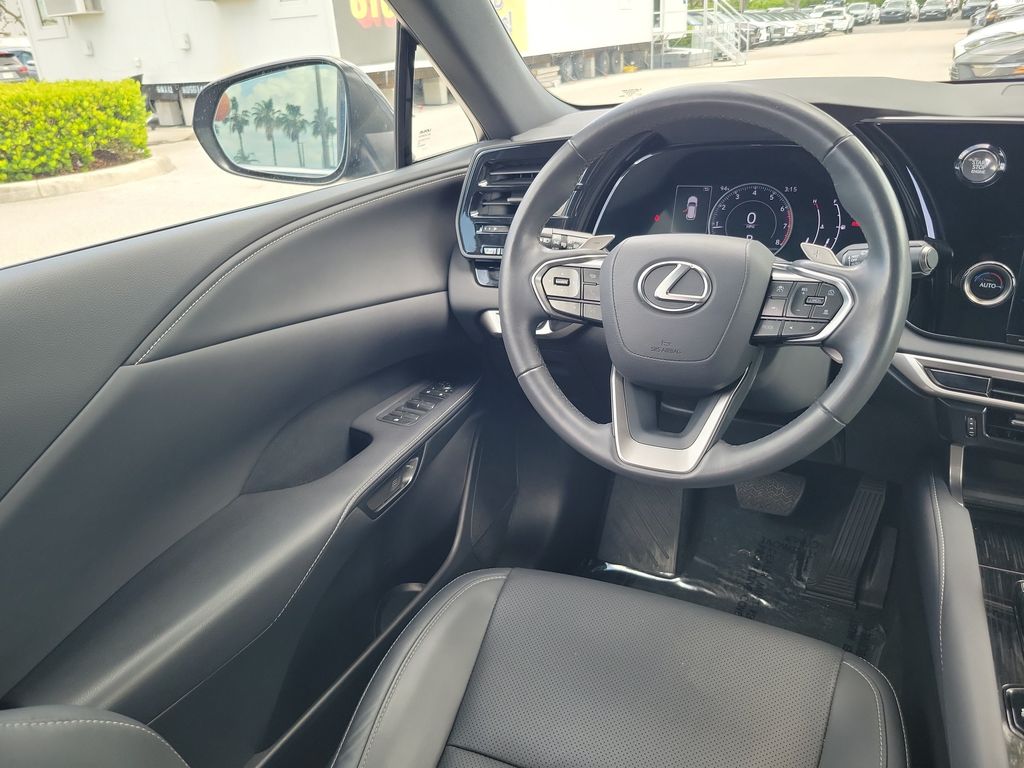 2024 Lexus RX 350 - Photo 15