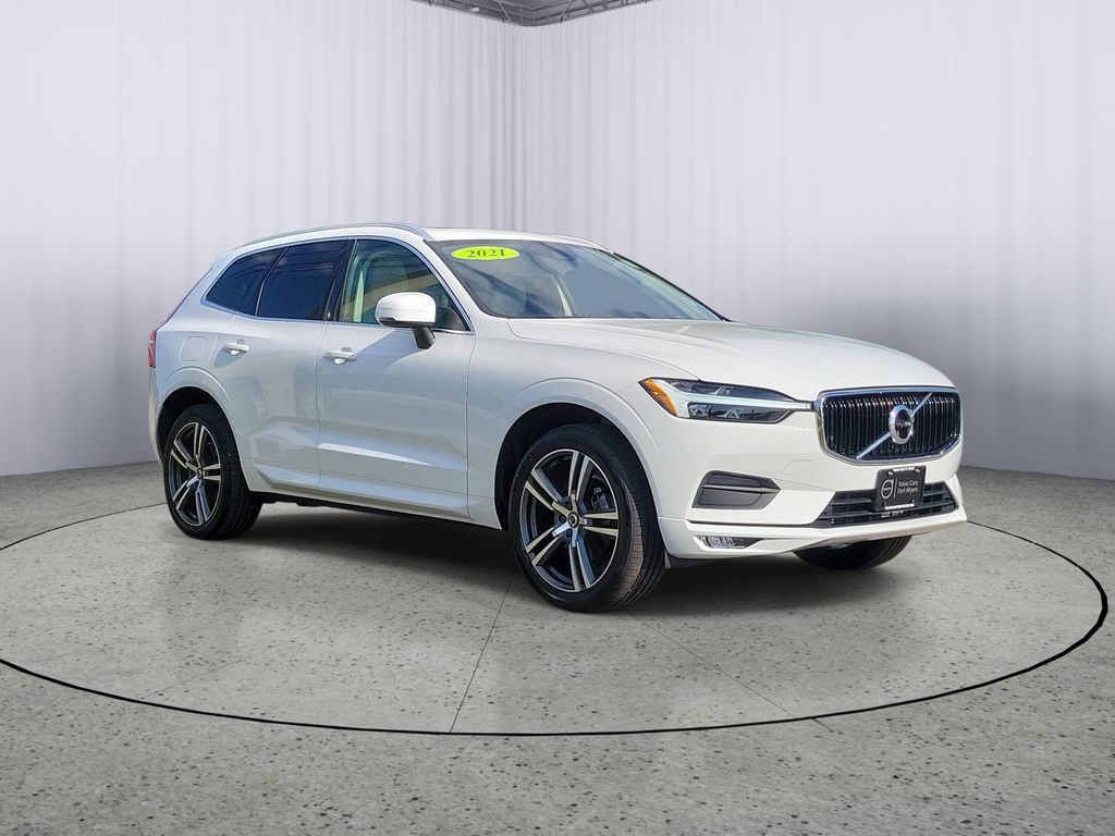 2021 Volvo XC60 Momentum