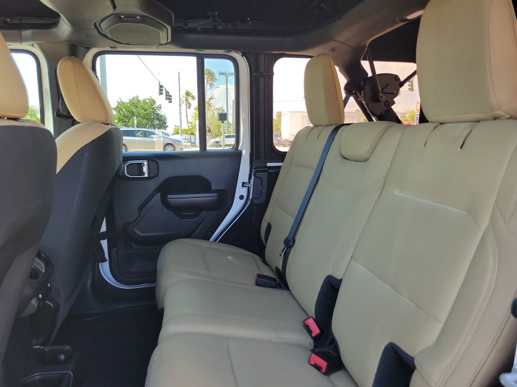 2021 Jeep Wrangler Unlimited Willys - Photo 15