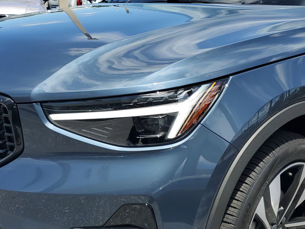 2026 Volvo XC40 Ultra - Photo 6