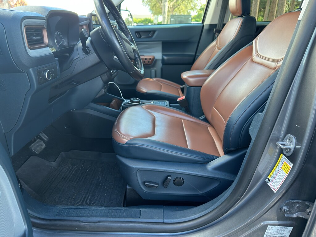2022 Ford Maverick Lariat photo 3