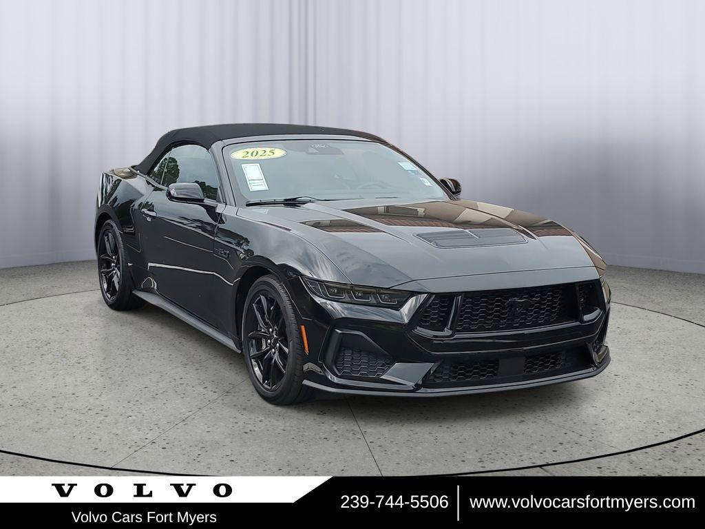 2025 Ford Mustang GT Premium's photo