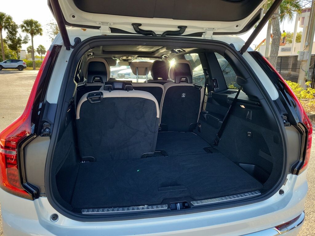 Used 2026 Volvo XC90 B6 Core SUV