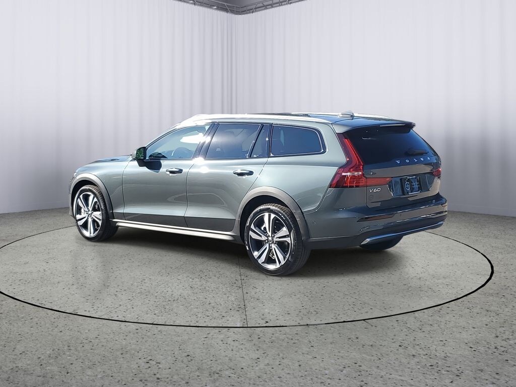 New 2026 Volvo V60 Cross Country B5 Plus Wagon