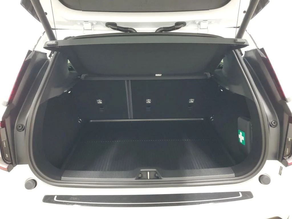 2025 Volvo EX30 Plus photo 2