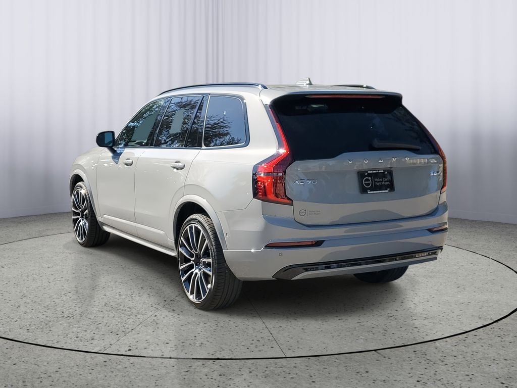 New 2026 Volvo XC90 B6 Ultra Dark Theme 7-Seater SUV