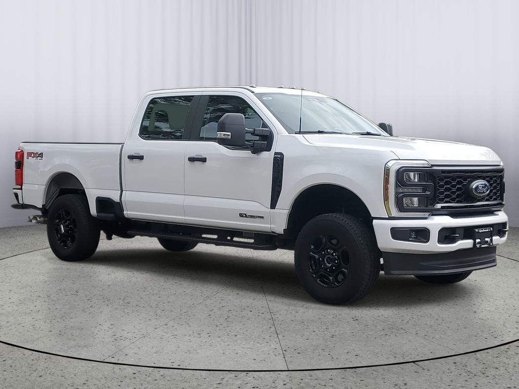 2024 Ford F-350 XL photo 2