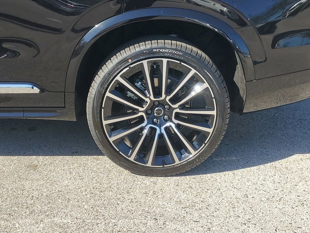 New 2026 Volvo XC90 B5 Plus 7-Seater SUV