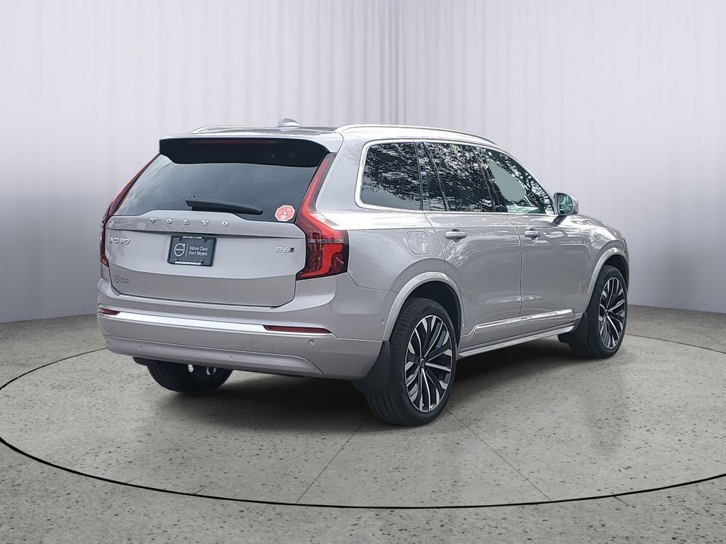 New 2026 Volvo XC90 B6 Plus 7-Seater SUV