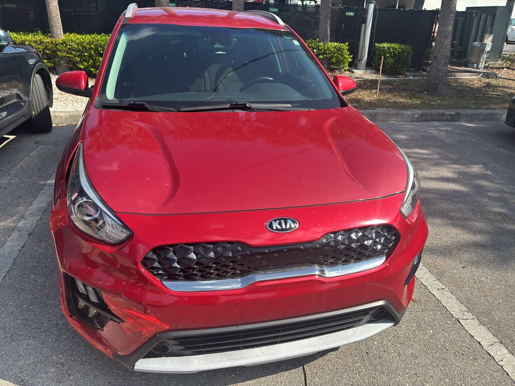 2020 Kia Niro LXS photo 3