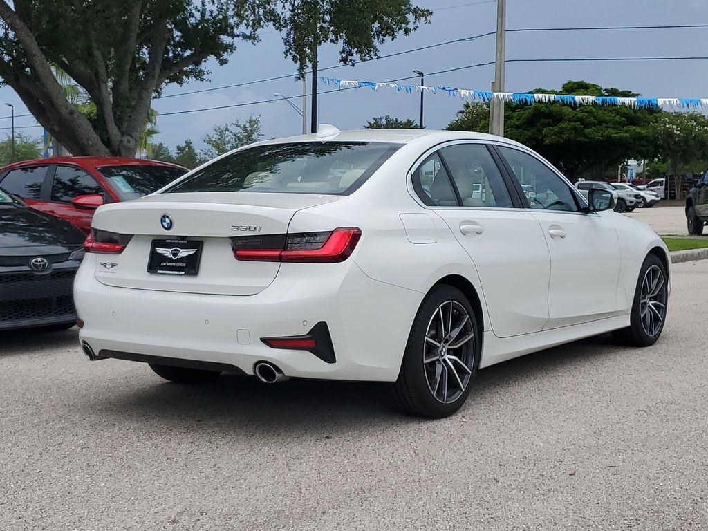 2019 Bmw 330i Sedan photo 3