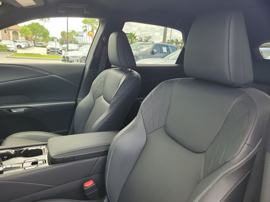 2024 Lexus RX 350 - Photo 16